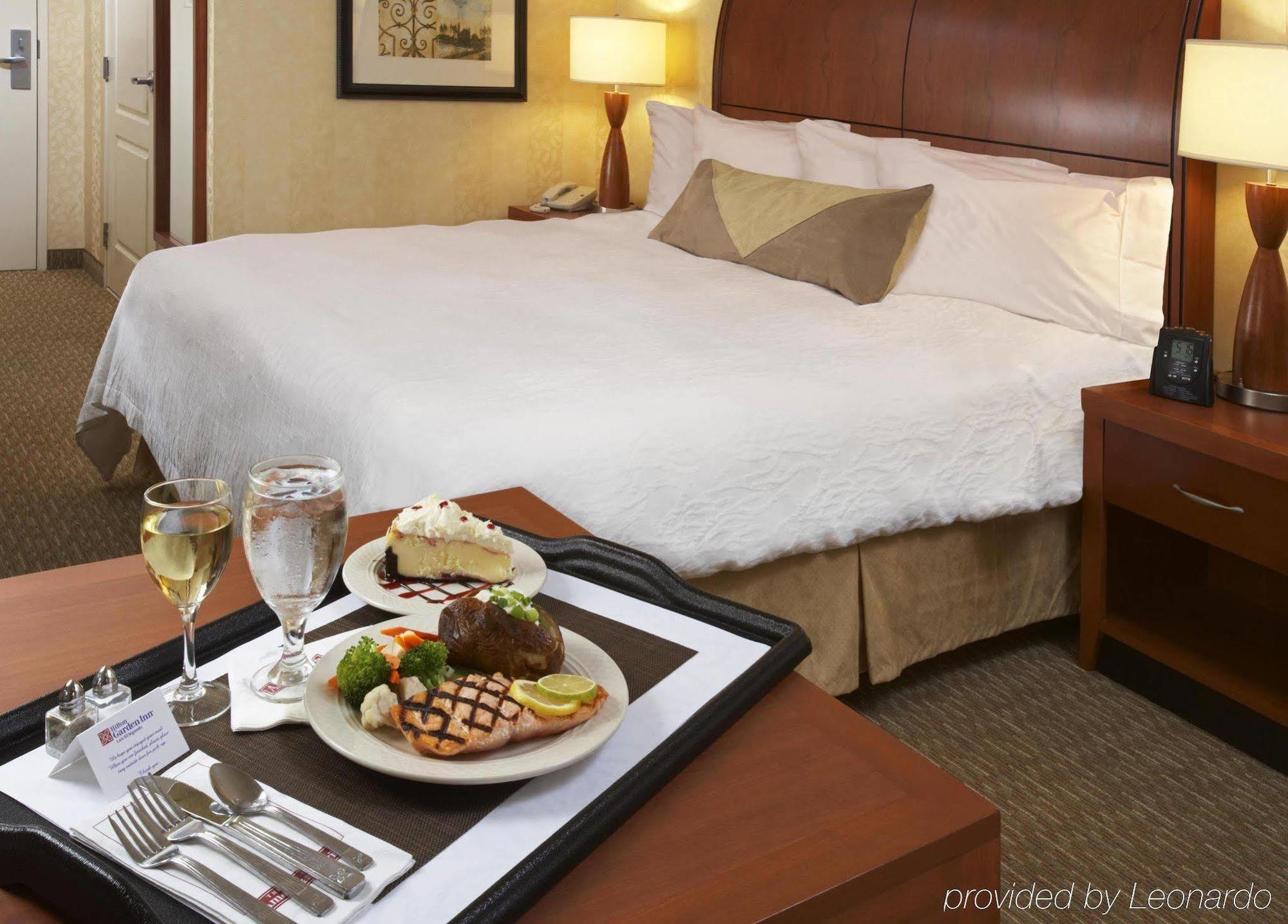 Hilton Garden Inn Shirlington Άρλινγκτον Δωμάτιο φωτογραφία